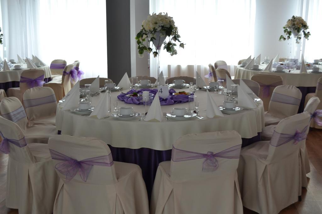 Hotel Akor Bydgoszcz Esterno foto
