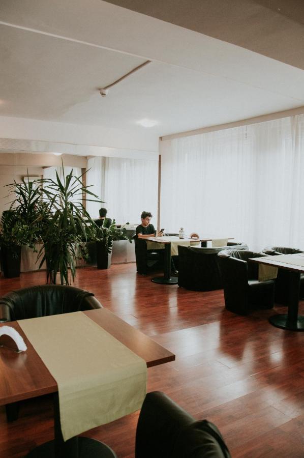 Hotel Akor Bydgoszcz Esterno foto