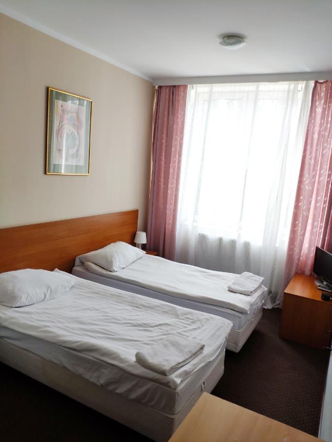 Hotel Akor Bydgoszcz Esterno foto